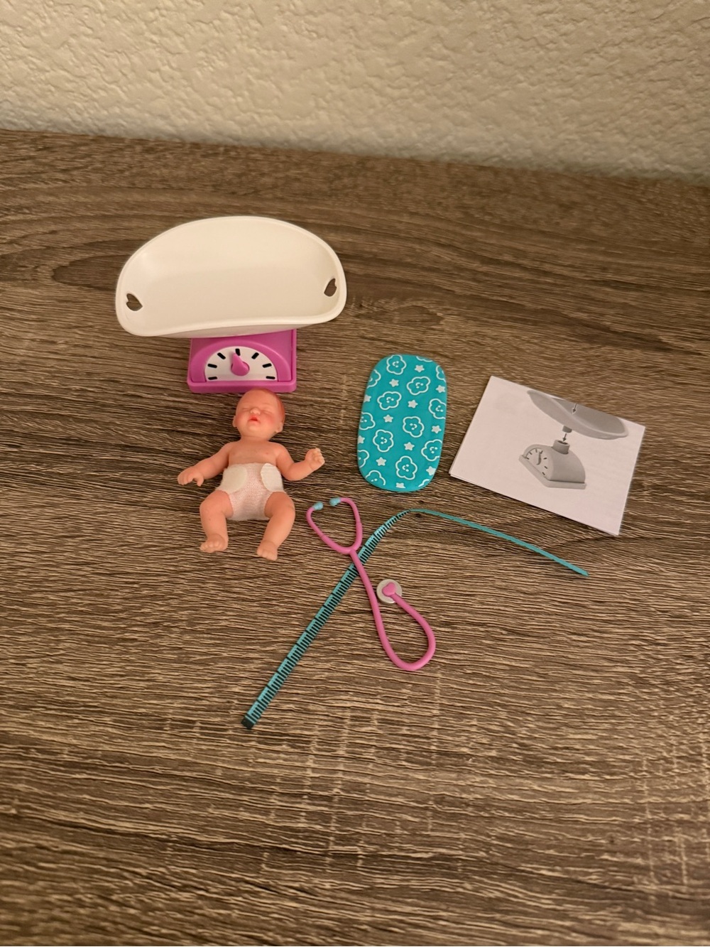 My Mini Baby Series 2 Purple Scale with Baby